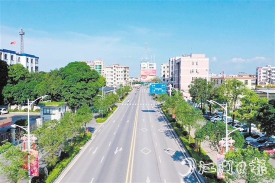 址山镇全力推进“百千万工程”，扎实推进典型镇、村培育。