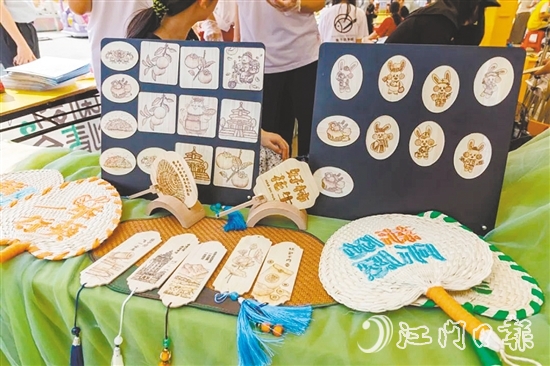 新会葵艺文创产品让传统文化焕发活力。