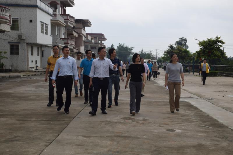 190426江门市自然资源局第二党支部与省测绘院海洋测绘队党支部联合开展“支部共建聚合力互学共进促发展助力乡村振兴”主题党日活动 (2).jpg