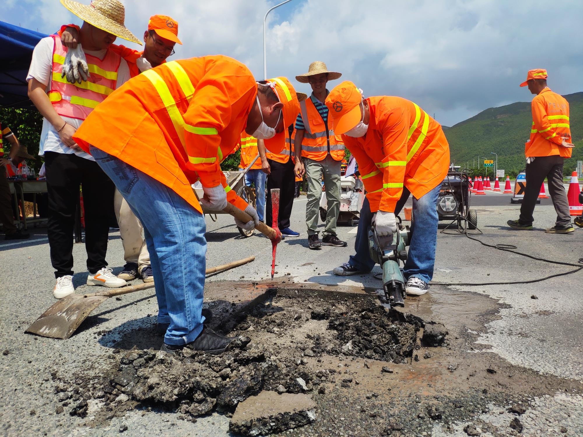 微信图片_20190819152037小.jpg 微信图片_20190819152037小.jpg