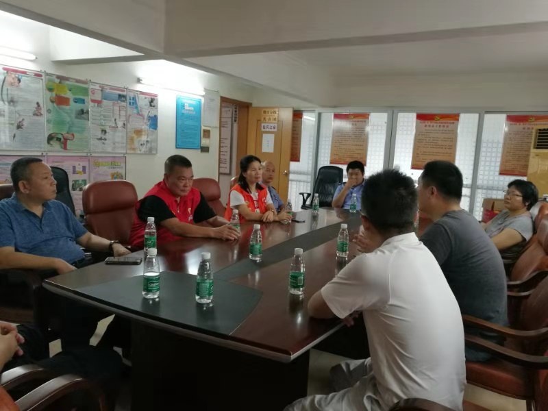 3梁小青副主席督导创文工作.jpg 3梁小青副主席督导创文工作.jpg