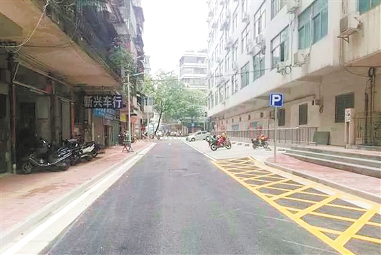 吉利街改造前后对比。 吉利街改造前后对比。